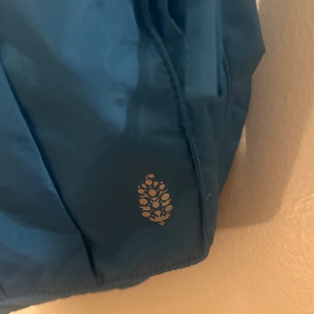 Free People Movement FP Outdoor Pursuits Blue Nylon Zip Pocket Utility Vest NEW - Picture 12 of 16